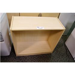 MAPLE 30" BOOKCASE