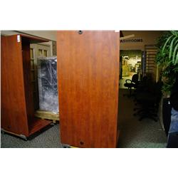 AUTUMN MAPLE STRAIGHT FRONT EXECUTIVE DESK