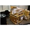 Image 1 : LOT OF 5 PALLETS OF COMPUTER EQUIPMENT