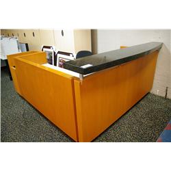GRANITE TOP -  L-SHAPED RECEPTION STATION