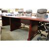 Image 2 : MAHOGANY TRADITIONAL 10' BOARDROOM TABLE