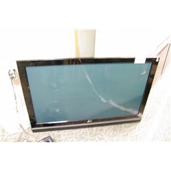 LG MOD. 50PC5D 50" PLASMA TELEVISION