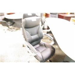 BLACK LEATHER HIBACK EXECUTIVE CHAIR (S2)