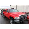 Image 1 : 2001 RED DODGE 2500 4X4 PICK UP TRUCK