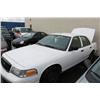 Image 1 : 2007 WHITE FORD CROWN VICTORIA POLICE SERIES 4DR
