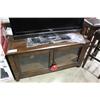 Image 1 : WOOD 2 DOOR TELEVISION STAND