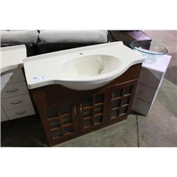CHERRY 3 DOOR IVORY BATHROOM VANITY SET ST-1100