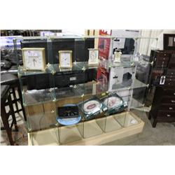 MAPLE & GLASS DISPLAY SHELF