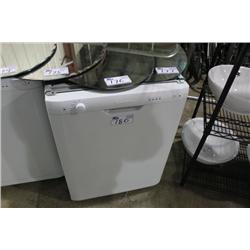 ARISTON WHITE DISHWASHER