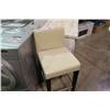 Image 1 : WHITE LEATHER BAR STOOL