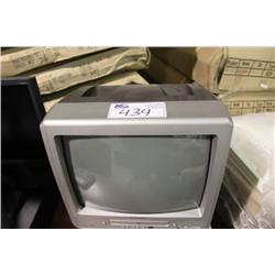 MAGNAVOX DVD TELEVISION & DIGITAL SCALE