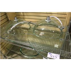 SHELF OF CLEAR GLASS COUNTER SINKS
