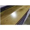 Image 2 : ARMOURWOOD WIDE PLANK HONEY OAK SOLID