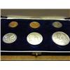 Image 2 : 1968 NEW ZEALAND MINT SET IN HARD BLUE CASE