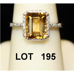 Ladies ring with 2.6ct citrine and .1ct in  diamonds. Est: $1,000 - $1,200