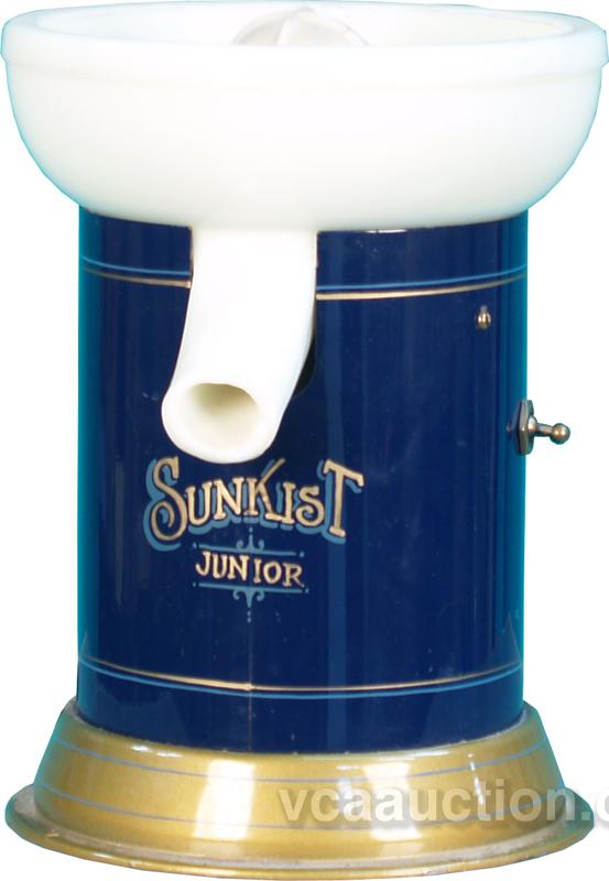 Electric Countertop "Sunkist Junior" Juicer