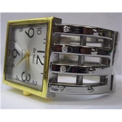 2 Tone Metallic Bracelet Quartz Watch