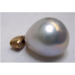 14K Gold Cultured Silver Pearl Pendant