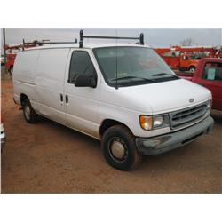 2001 FORD E150