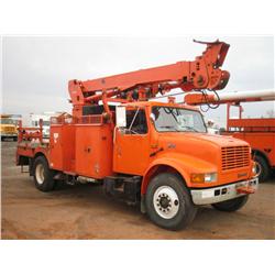 2000 INT 4900