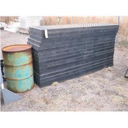 2.3' PLASTIC RACK W/HOLDERS ;