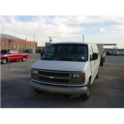 2000 CHEVROLET EXPRESS VAN