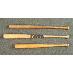 3 Vintage Baseball Bats Commodore, Adirondack