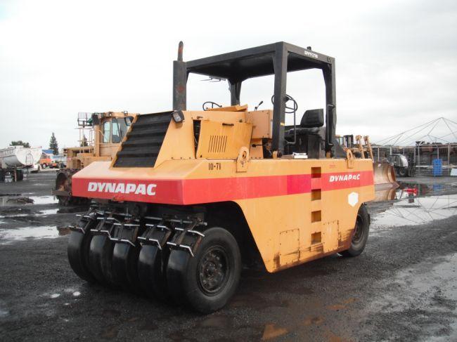 Dynapac CP271 Pneumatic Roller