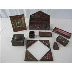 A44-23 SLAG GLASS 12 PIECE DESK SET