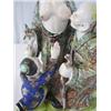 Image 3 : A18-24 CHINESE PORCELAIN FIGURE