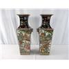Image 1 : C51-1 PAIR OF CHINESE PORCELAIN VASES