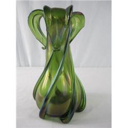 A44-2 LOETZ AUSTRIA GREEN IRIDESCENT VASE