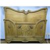Image 1 : A14-97 FINELY CARVED ART NOUVEAU BED