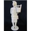 Image 3 : A14-77 JAPANESE IVORY OF OLD MAN HOLDING BASKET