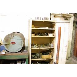 CABINET WITH CONTENTS