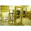 Image 1 : Spray Paint Finishing Rack And 6' Step Ladder