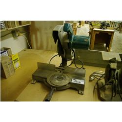 Makita 2401B Miter Saw