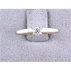 14k White Gold Diamond Ring