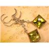 Image 4 : 14k Gold Earrings with Diamonds and Peridot