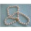 Image 4 : Colored Shell Pearl Necklace with Yellow Gold Clasp