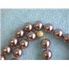 Image 4 : Colored Shell Pearl Necklace with Yellow Gold Clasp