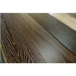 CARBONIZED CLICK OAK ENGINEERED