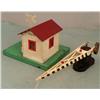 Image 3 : Lionel #145 Automatic Gateman, #252 Crossing Gate Vint