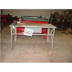 SHOP TABLE W/VISE