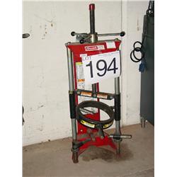 BRANICK STRUT COMPRESSOR (30602)