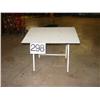 Image 1 : DRAFTING TABLE