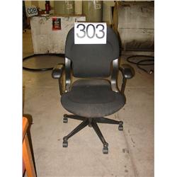EXEC CHAIR