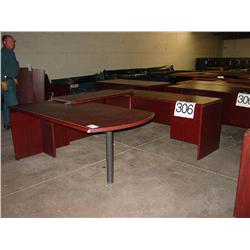 U SHAPED DESK