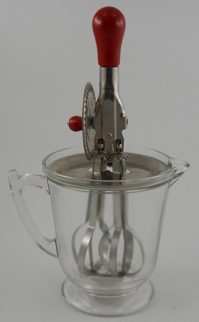 Merry Whirl Measuring Cup Egg Beater