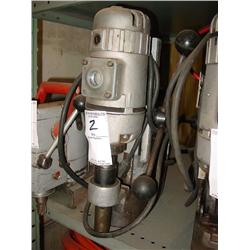 BLACK & DECKER MAGNETIC DRILL